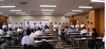 役員紹介の様子